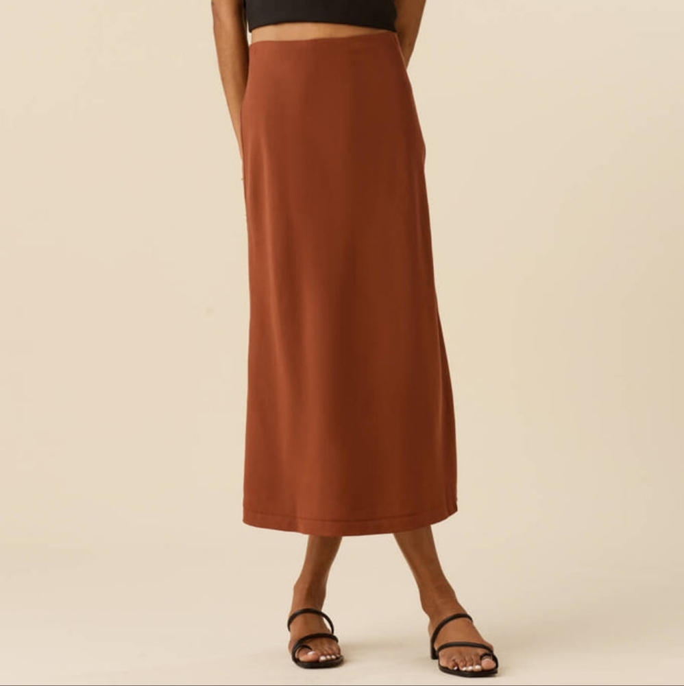 Vetta Capsule Reversible Midi Skirt SMALL